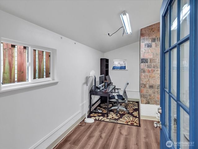 12818 NE 135th Street, Kirkland, WA 98034