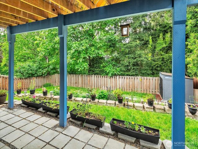 12818 NE 135th Street, Kirkland, WA 98034