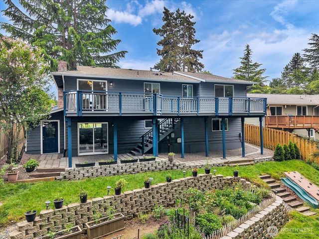 12818 NE 135th Street, Kirkland, WA 98034