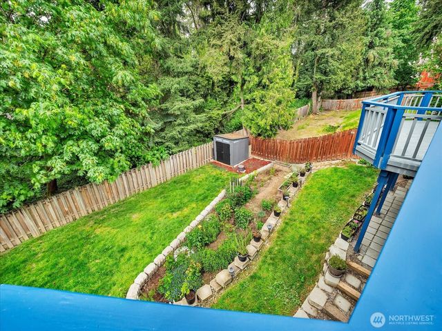 12818 NE 135th Street, Kirkland, WA 98034