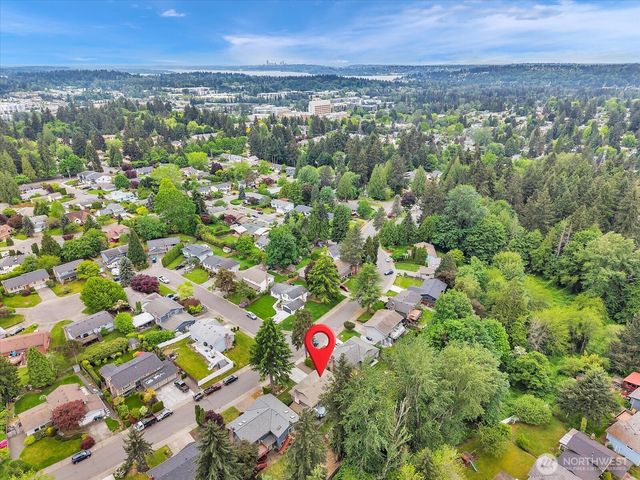 12818 NE 135th Street, Kirkland, WA 98034