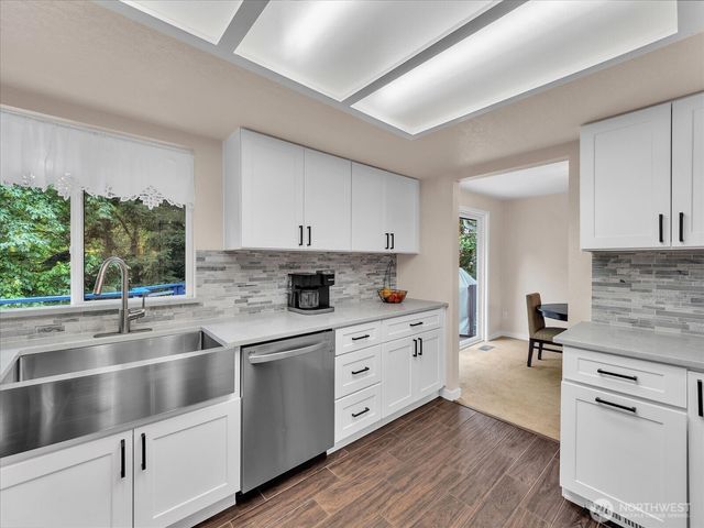 12818 NE 135th Street, Kirkland, WA 98034