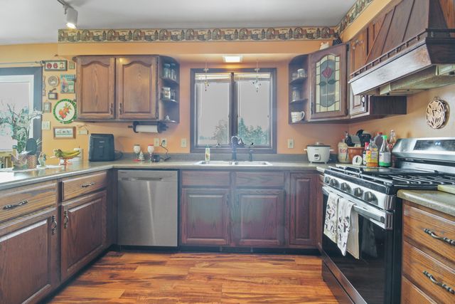 9272 Vigo Street, Crown Point, IN 46307