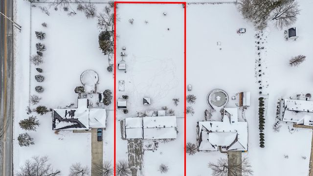 9272 Vigo Street, Crown Point, IN 46307