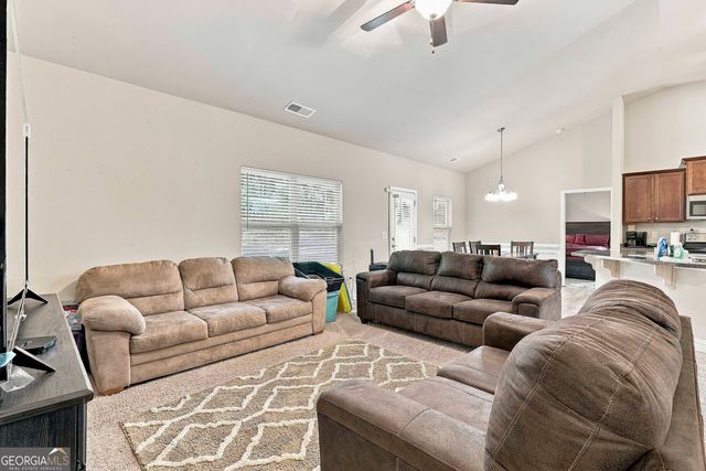 862 Crescent Lane, Griffin, GA 30224