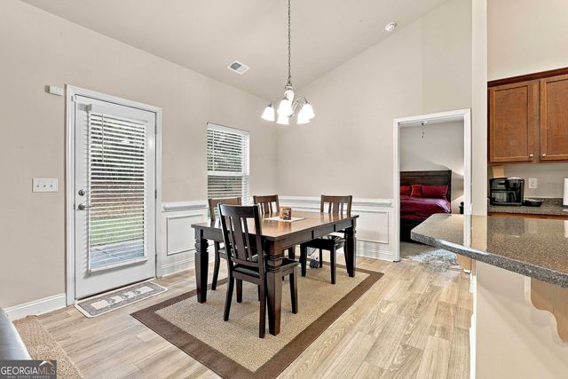 862 Crescent Lane, Griffin, GA 30224