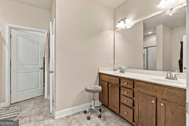 862 Crescent Lane, Griffin, GA 30224