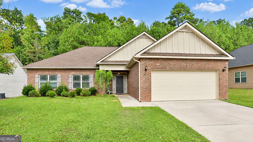 862 Crescent Lane, Griffin, GA 30224