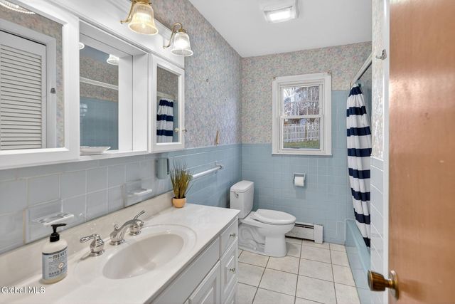 54 Normanside Drive, Albany, NY 12208