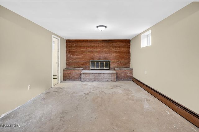 54 Normanside Drive, Albany, NY 12208