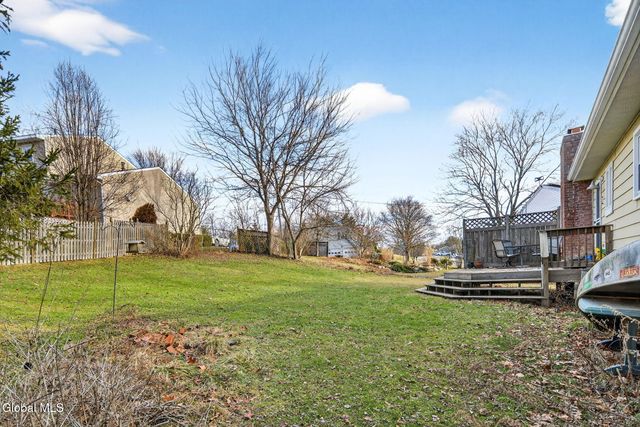 54 Normanside Drive, Albany, NY 12208