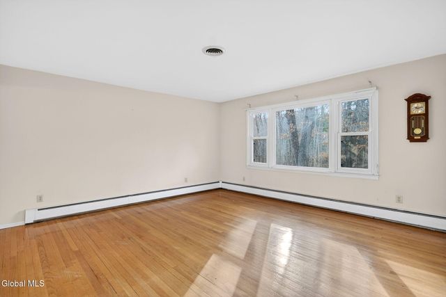 54 Normanside Drive, Albany, NY 12208