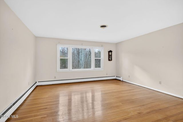 54 Normanside Drive, Albany, NY 12208