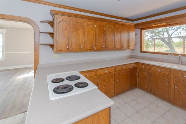 3867 Highway 59, George West, TX 78022