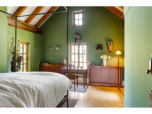 1050 Pine Gold Hill St, Boulder, CO 80302