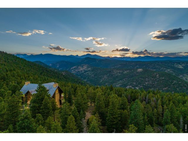 1050 Pine Gold Hill St, Boulder, CO 80302