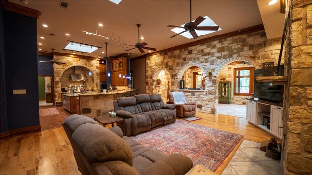 1908 County Road 305, Rockdale, TX 76567