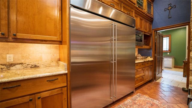 1908 County Road 305, Rockdale, TX 76567
