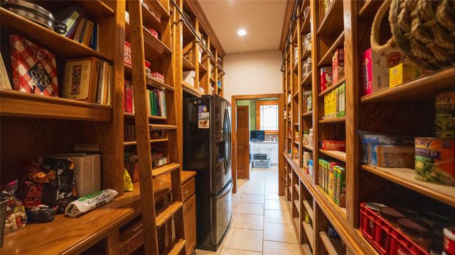 1908 County Road 305, Rockdale, TX 76567