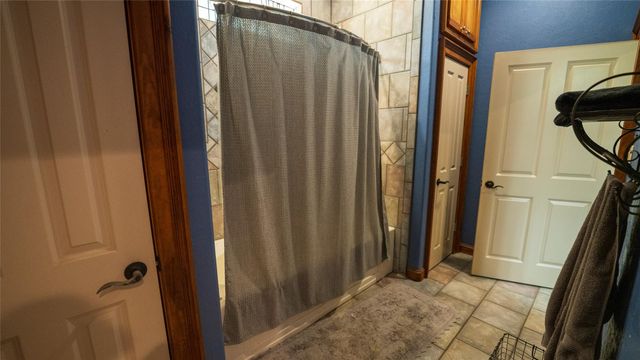 1908 County Road 305, Rockdale, TX 76567