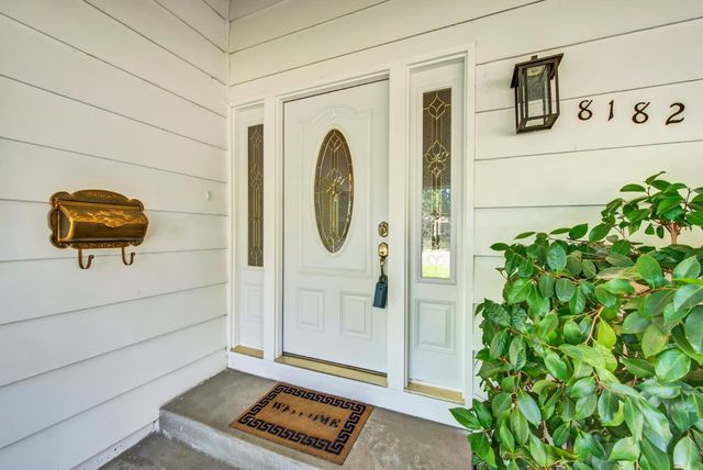 8182 Niessen Way, Fair Oaks, CA 95628