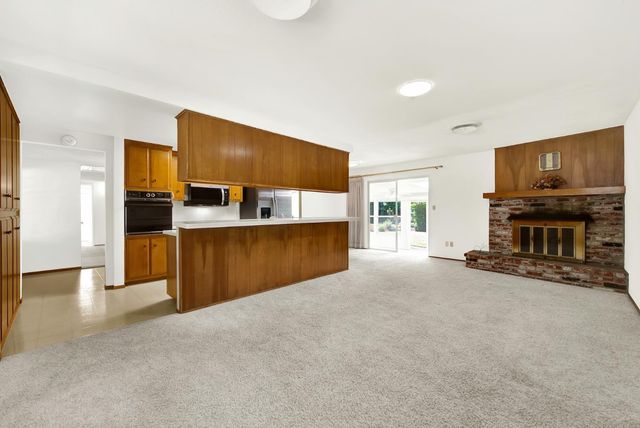 8182 Niessen Way, Fair Oaks, CA 95628