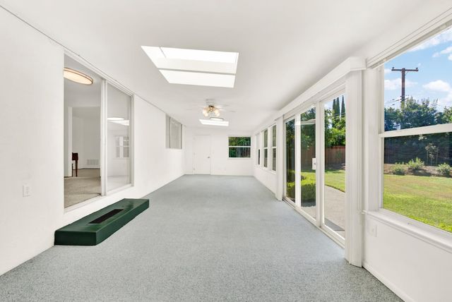 8182 Niessen Way, Fair Oaks, CA 95628