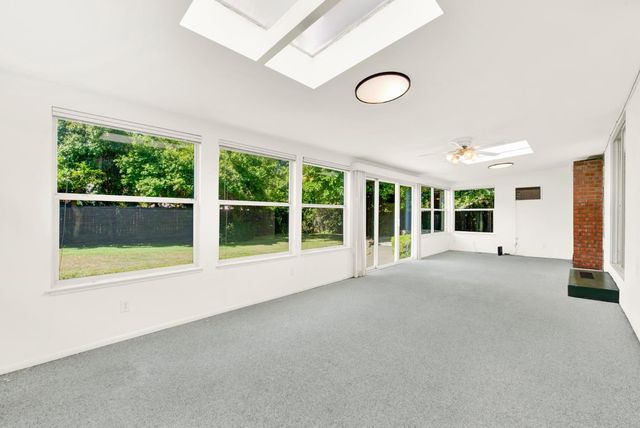 8182 Niessen Way, Fair Oaks, CA 95628