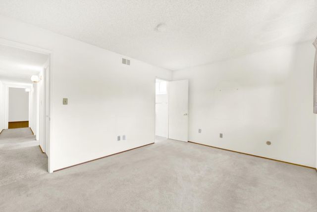 8182 Niessen Way, Fair Oaks, CA 95628