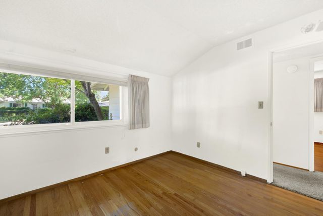 8182 Niessen Way, Fair Oaks, CA 95628