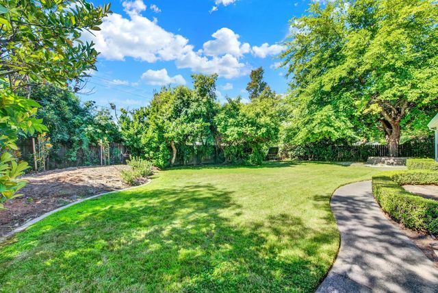 8182 Niessen Way, Fair Oaks, CA 95628