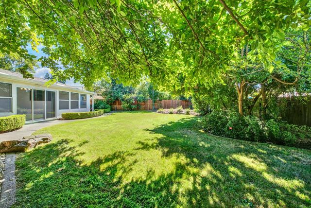8182 Niessen Way, Fair Oaks, CA 95628