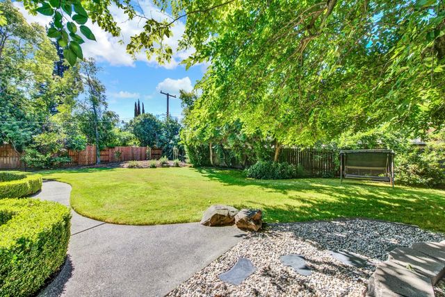 8182 Niessen Way, Fair Oaks, CA 95628