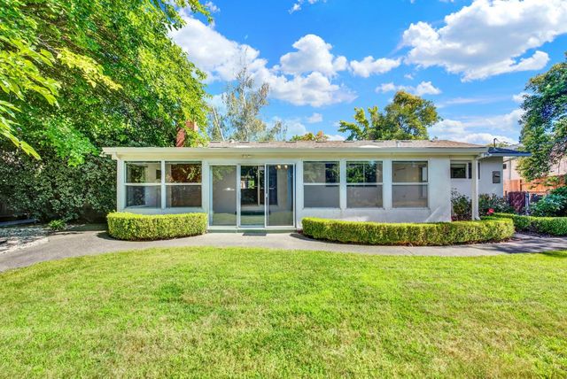8182 Niessen Way, Fair Oaks, CA 95628