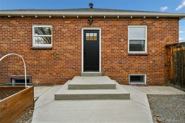 2030 Quitman Street, Denver, CO 80212