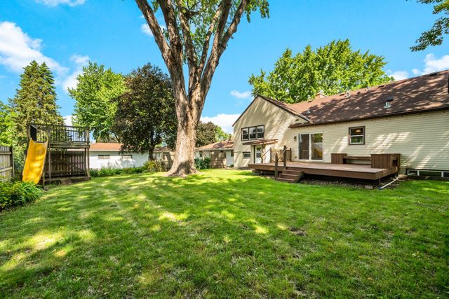 2800 32nd Avenue NE, Saint Anthony, MN 55418