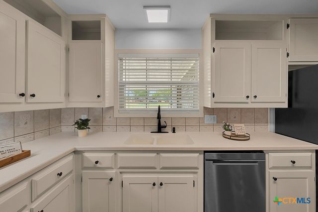 10280 S Whitehall Road, Temple, TX 76504