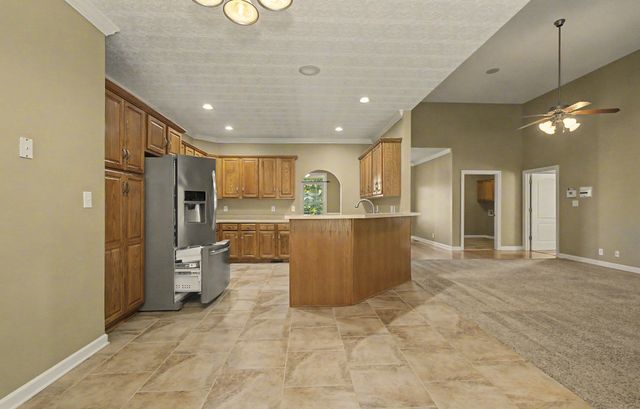 3543 Overridge Circle, Adams, TN 37010