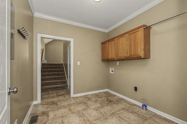 3543 Overridge Circle, Adams, TN 37010