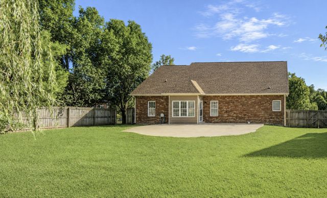 3543 Overridge Circle, Adams, TN 37010