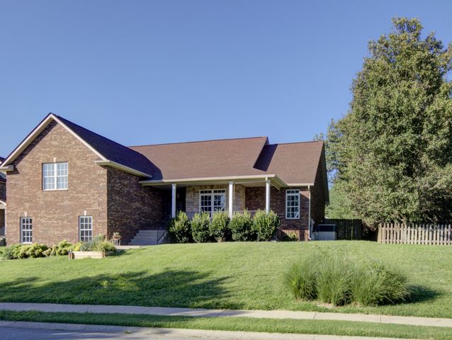 3543 Overridge Circle, Adams, TN 37010