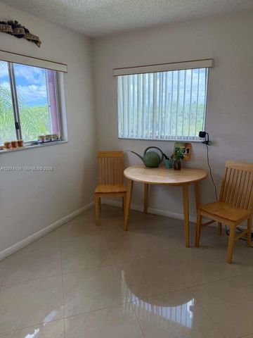 1600 SW 127th Way 401C, Pembroke Pines, FL 33027