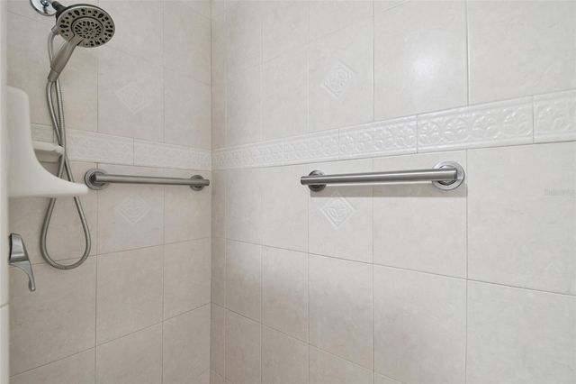 4154 NORTHMEADOW CIRCLE, Tampa, FL 33618