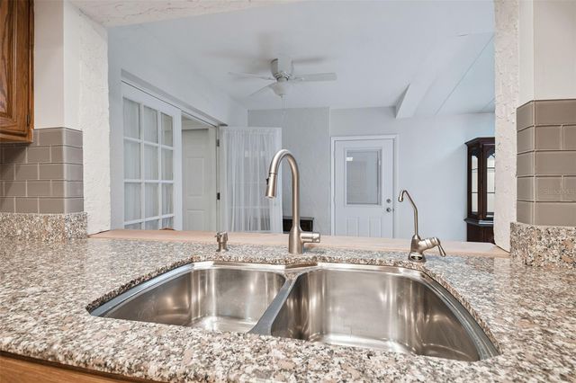 4154 NORTHMEADOW CIRCLE, Tampa, FL 33618