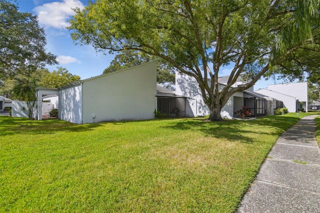 4154 NORTHMEADOW CIRCLE, Tampa, FL 33618