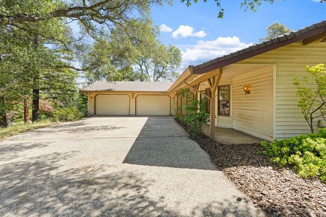 6015 Rustic Hills Dr, Rocklin, CA 95677