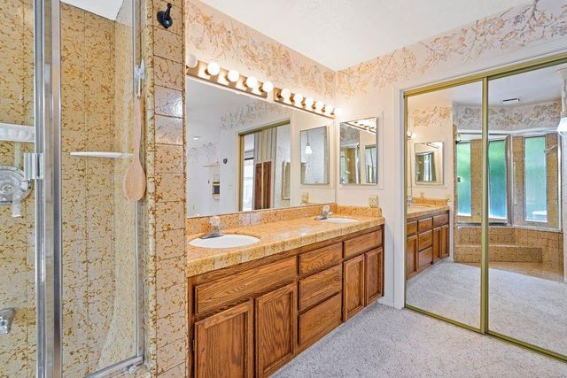 6015 Rustic Hills Dr, Rocklin, CA 95677