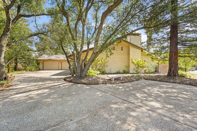 6015 Rustic Hills Dr, Rocklin, CA 95677