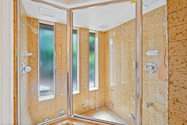 6015 Rustic Hills Dr, Rocklin, CA 95677