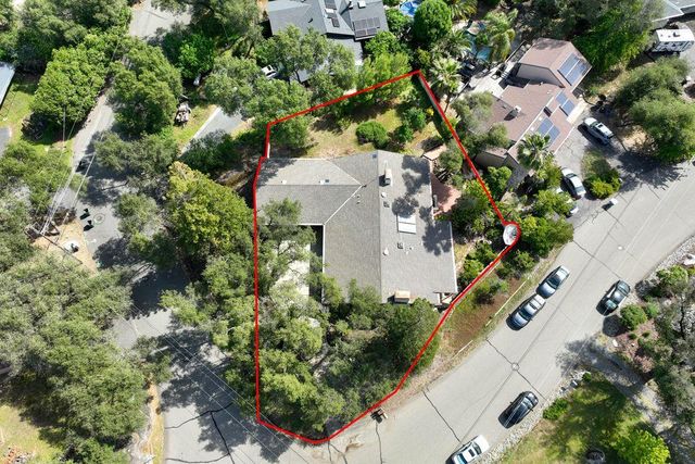 6015 Rustic Hills Dr, Rocklin, CA 95677